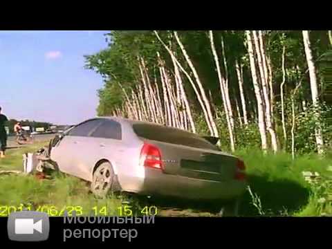 ДТП в Сургуте с участием Ниссан Альмера (28.06.2011)