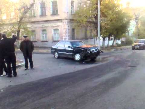 Авария Саратов Гоголя 16.10.2010