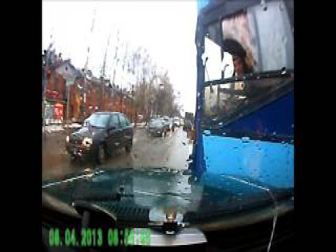 "наглый автобус пермь 08.04.2013"